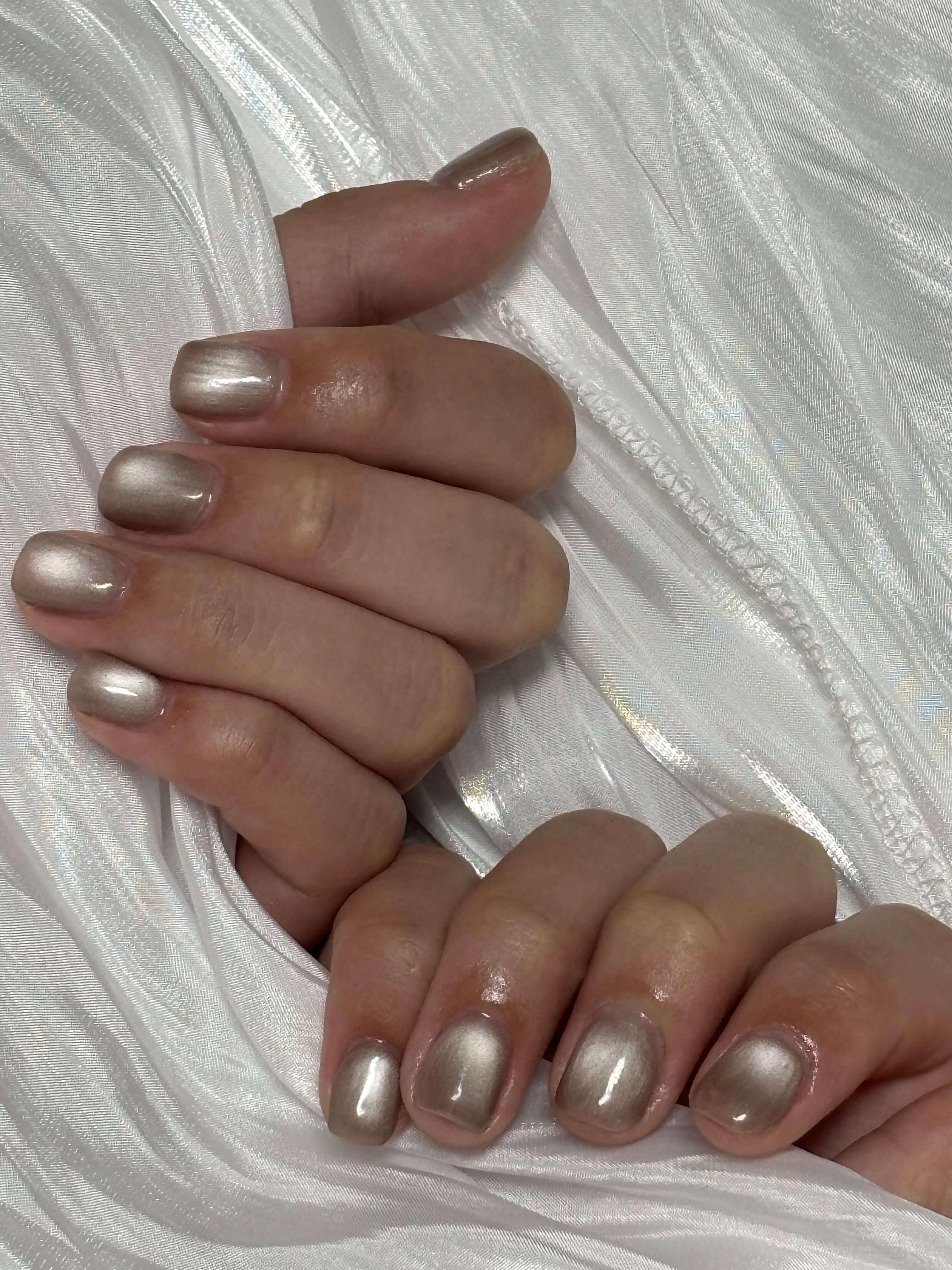 東港光療指甲-精緻鑽飾